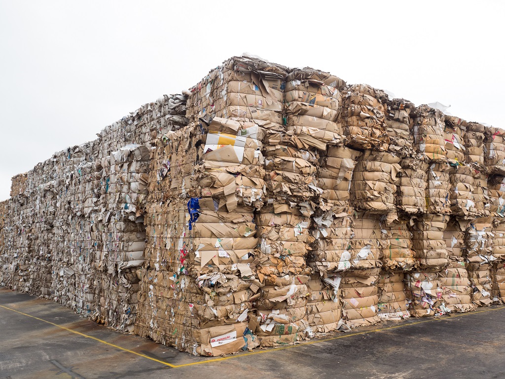 Van jo megoldas a papirhulladek tomkelegere az iskolakban! - dunarecycling.hu